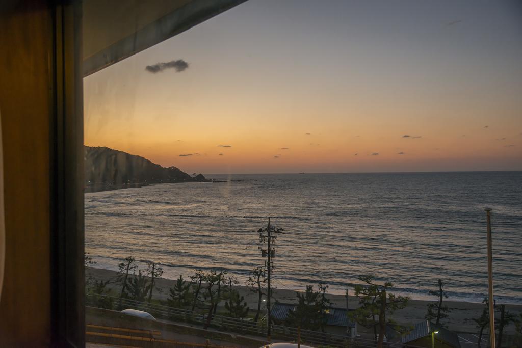 Wajima Onsen Yashio Hotel Bagian luar foto