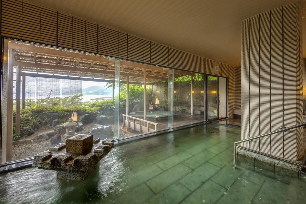 Wajima Onsen Yashio Hotel Bagian luar foto