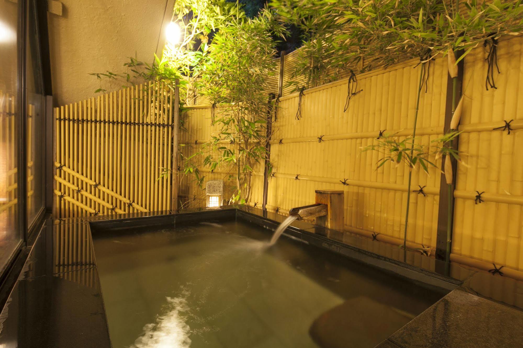 Wajima Onsen Yashio Hotel Bagian luar foto