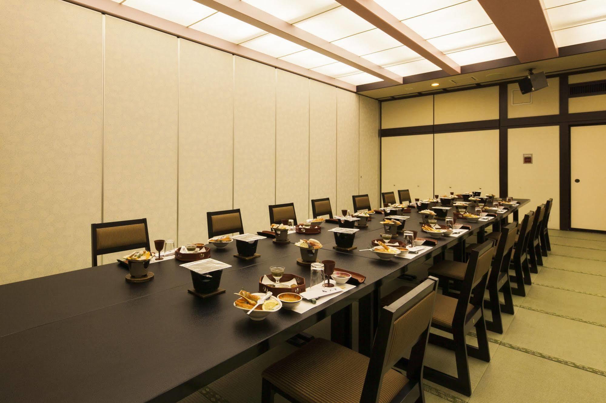 Wajima Onsen Yashio Hotel Bagian luar foto