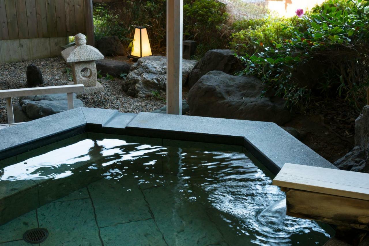 Wajima Onsen Yashio Hotel Bagian luar foto